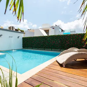 Bed & Breakfast Deluxe 42, Playa del Carmen